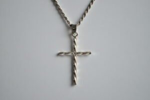 TWISTED CROSS small