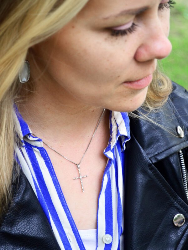 TWISTED CROSS small